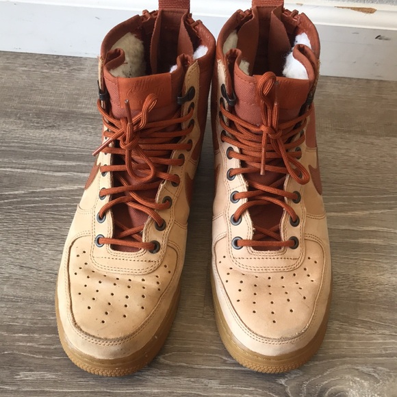 Nike SF Air Force 1 Mid Premium Lifestyle Shoes Mens Size 8 Praline AA1129 20 - Picture 2 of 11